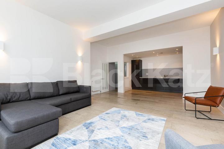 Elegant 2 bedroom 2 bathroom within a warehouse conversion in old street zone 1 Tabernacle Street, Old Street - Shoreditch